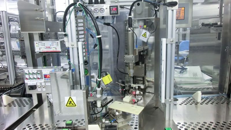 上下料机械手：自动化生产的得力助手